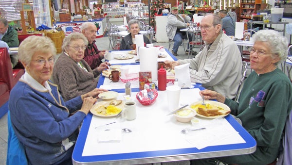 Laurel Hurst Residents love to go out for breakfast at Strawberry Hill. “Cat Head” biscuits with gravy, omelets, bacon, and pancakes are all favorites of this early morning group. Pictured above is Jean Gregonis, Lois Ballenting, Linwood Williams, Eileen Grippo, Fred McKaig and Jane Scarborough. (photo and article submitted by Jennifer Thompson)