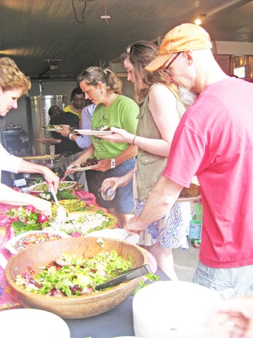 Close to 200 community members came out to enjoy local foods at the Slow Food Foothills Fundraiser Sunday, May 19. (photo by Gwen Ring)
