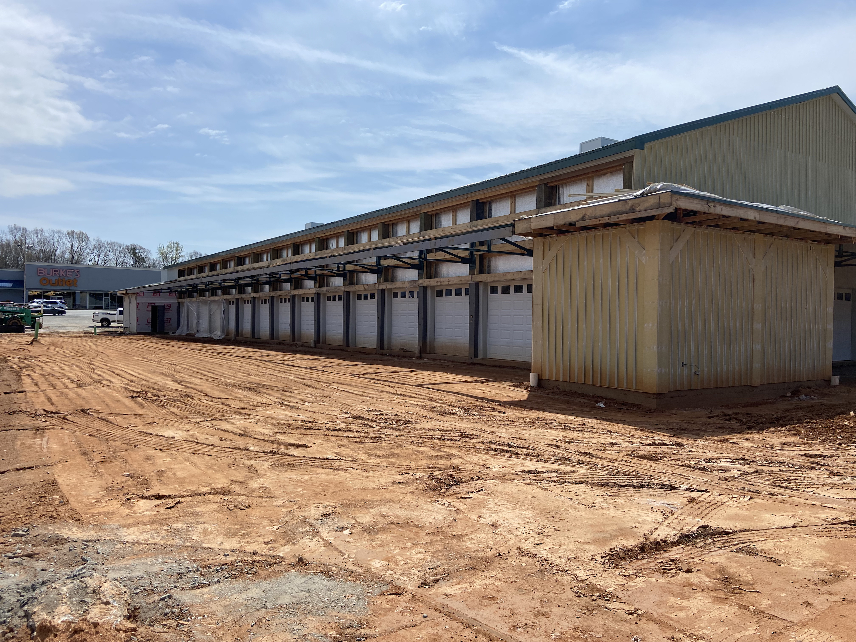 Life in our Foothills May 2022 Landrum Farmers Market The Tryon Daily Bulletin The Tryon