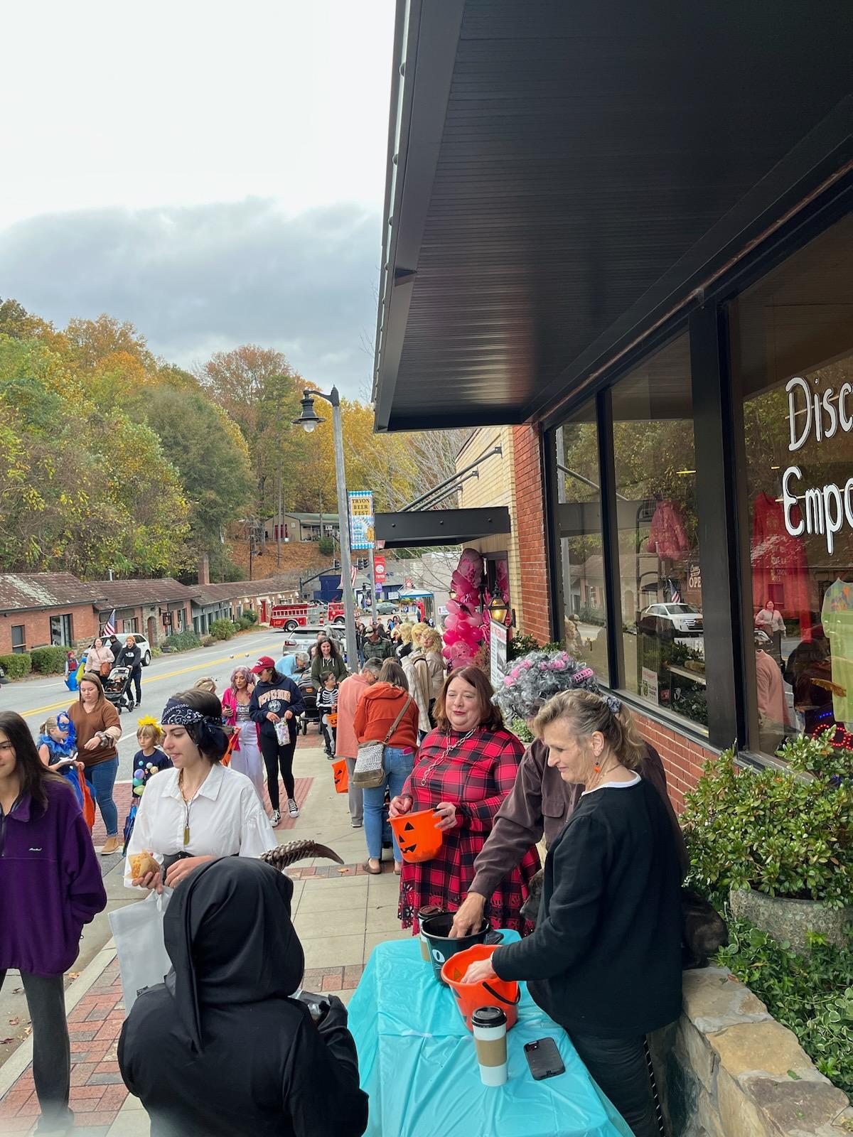 PHOTOS Tryon Halloween Stroll transforms Trade Street The Tryon