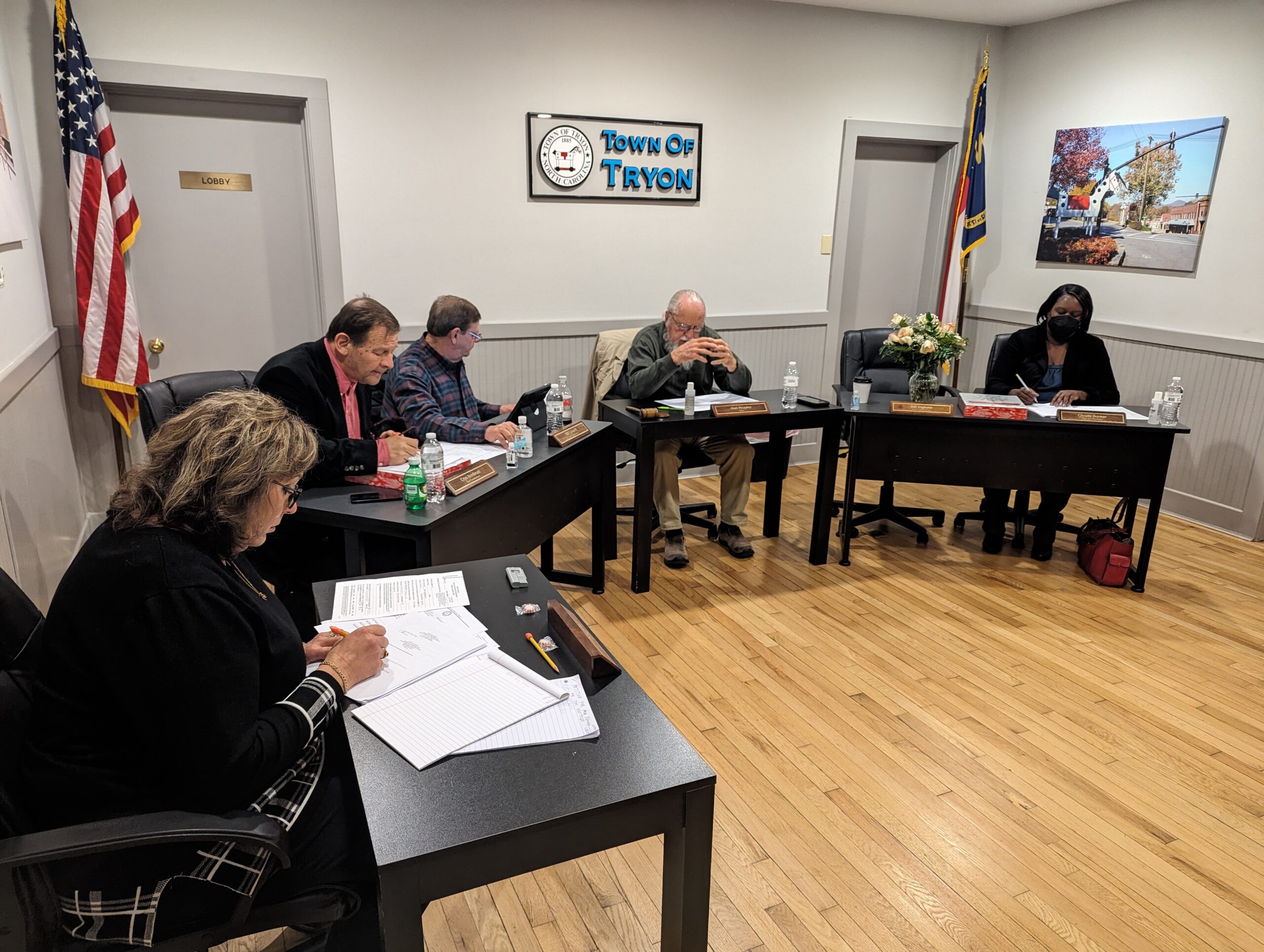 Tryon council member seat to remain open until November election | The ...